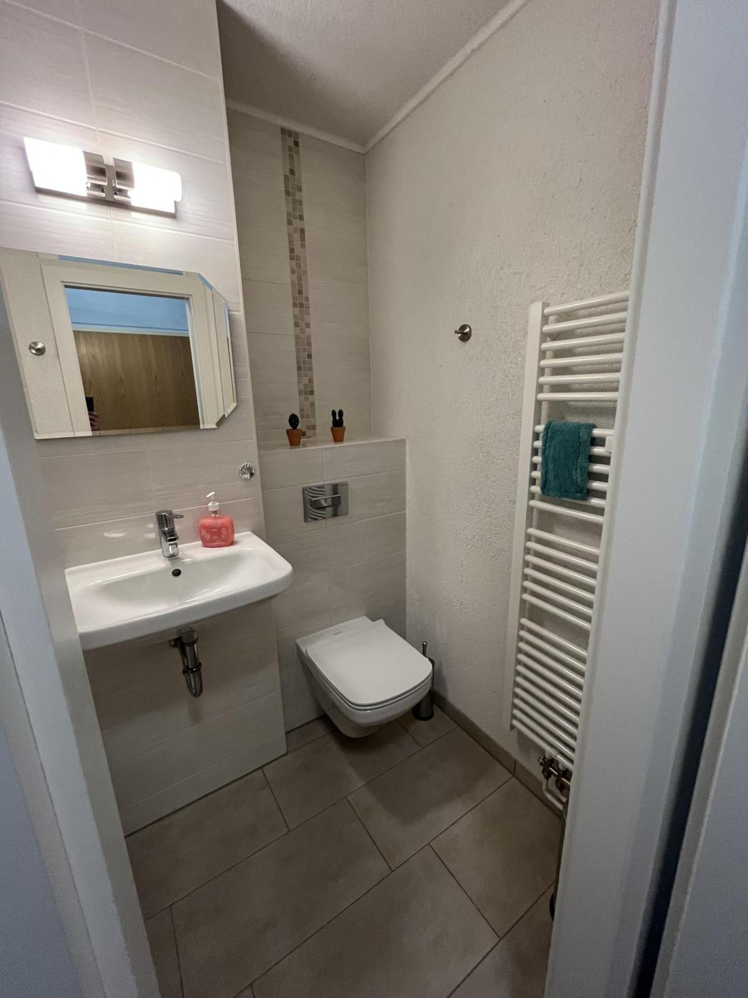 Gemuetliche Kleine In Appartement *